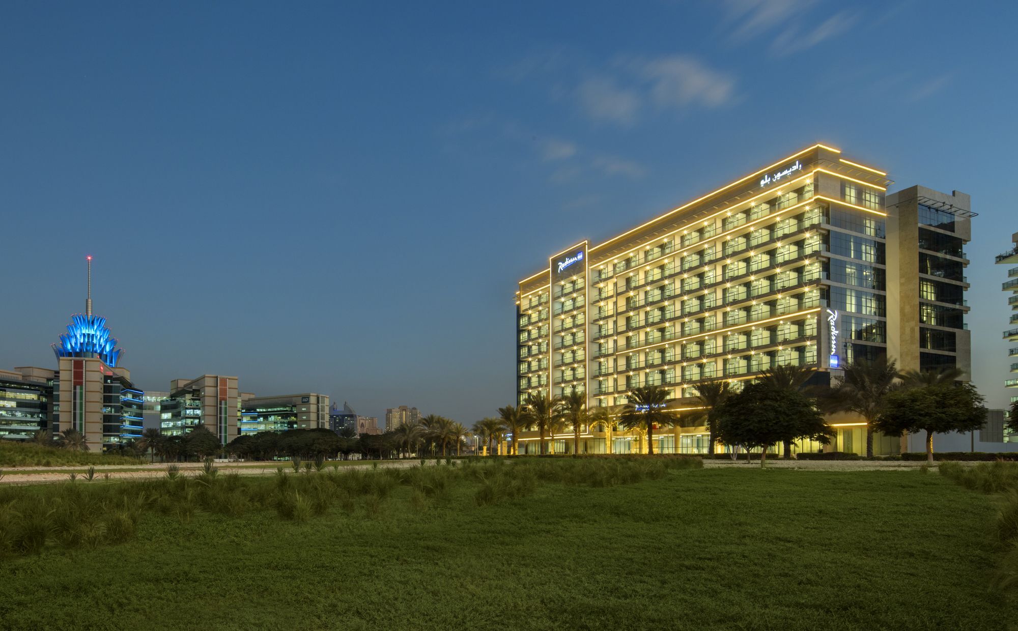 Radisson Blu Hotel Apartment Dubai Silicon Oasis Extérieur photo